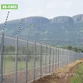 Fence électrique avec système d'alarme comme barrière physique